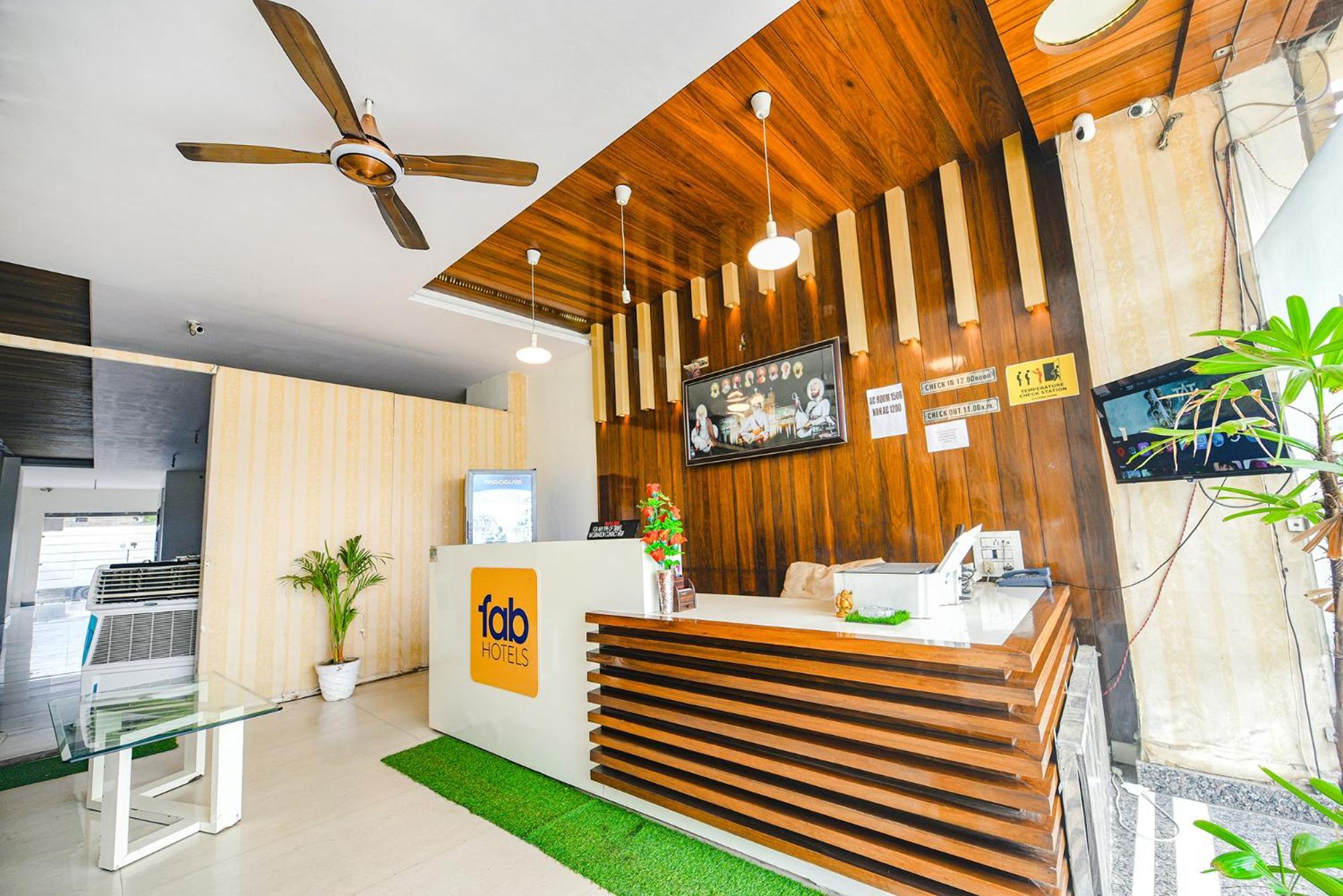 Fabhotel Savera Park Амрітсар Екстер'єр фото