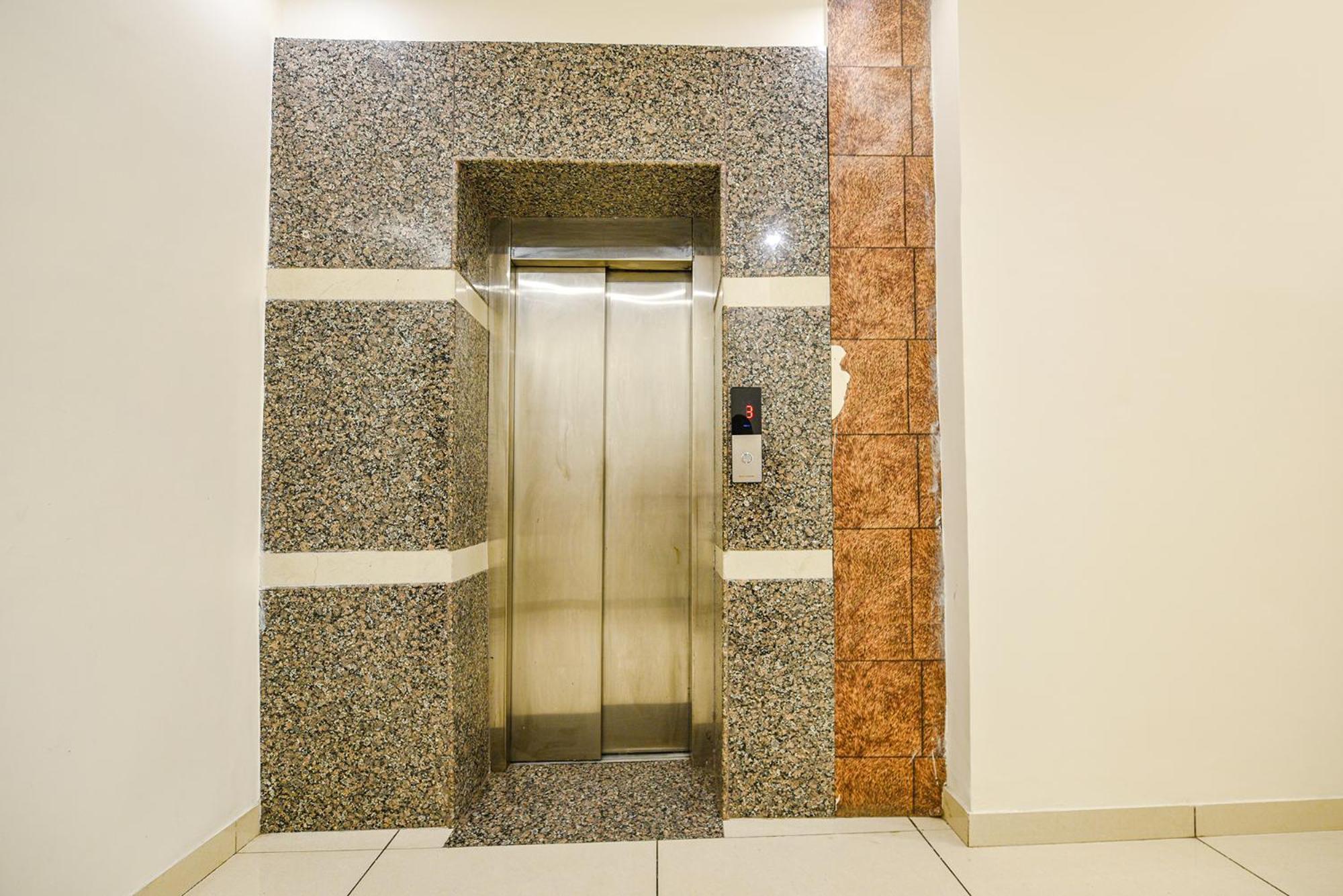 Fabhotel Savera Park Амрітсар Екстер'єр фото